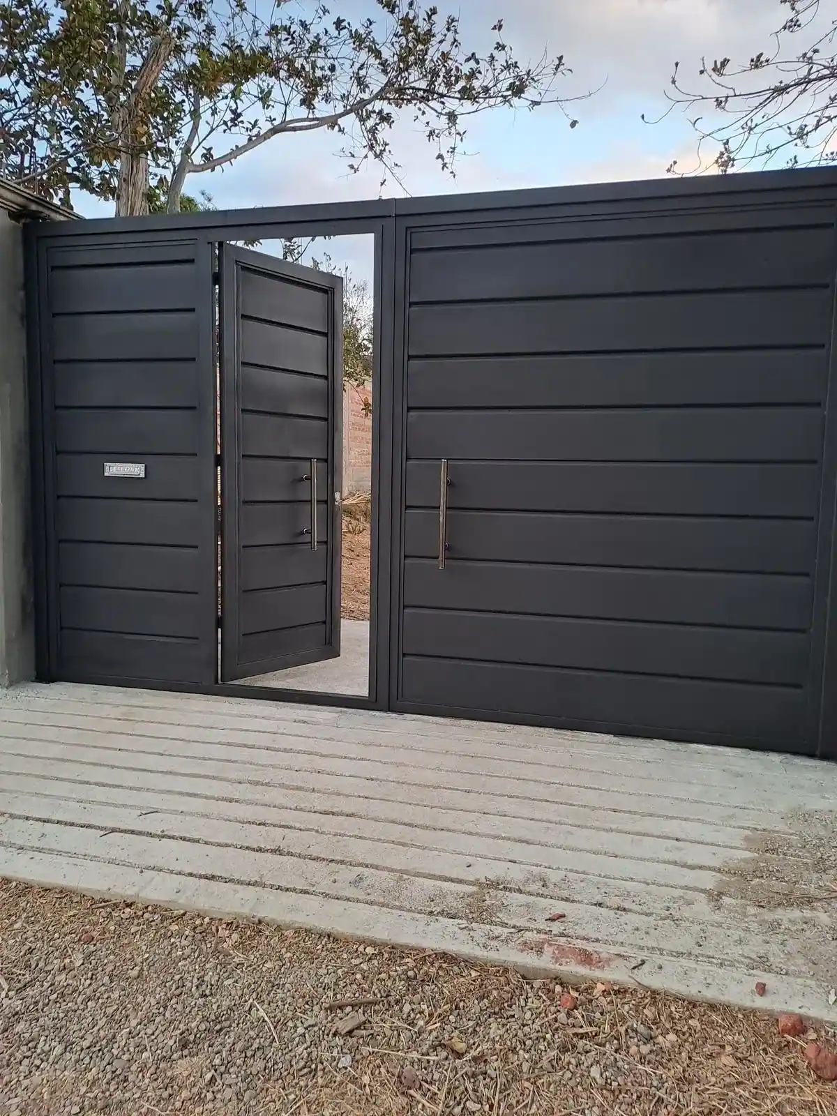 SM-VY001 lamelli villa yaya giriş kapısı